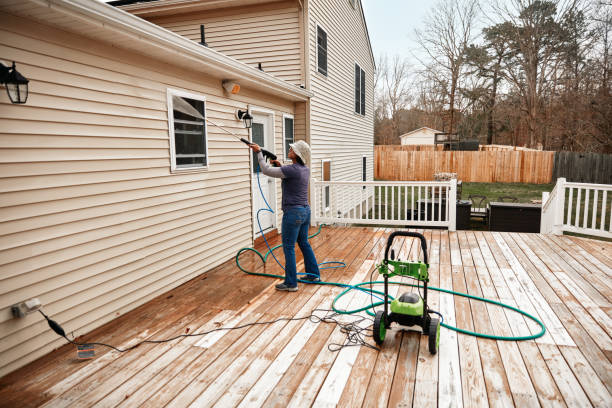Best Pressure Washing Patio  in Eldora, IA